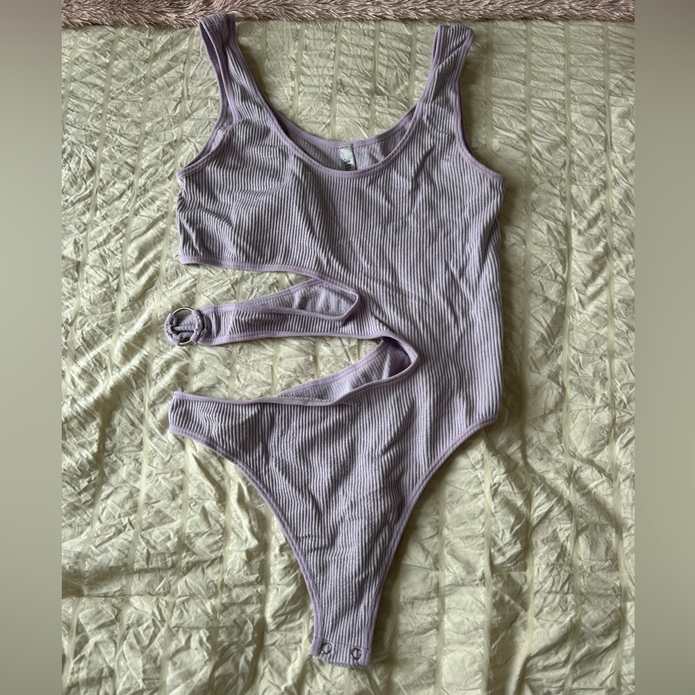 Lavender Ribbed Cut-Out Bodysuit